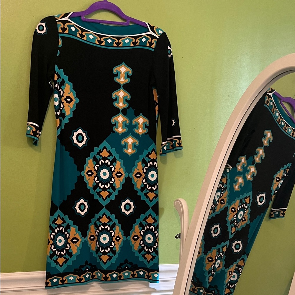 Donna Morgan Stretchy Shift Dress with 3/4 Sleeves